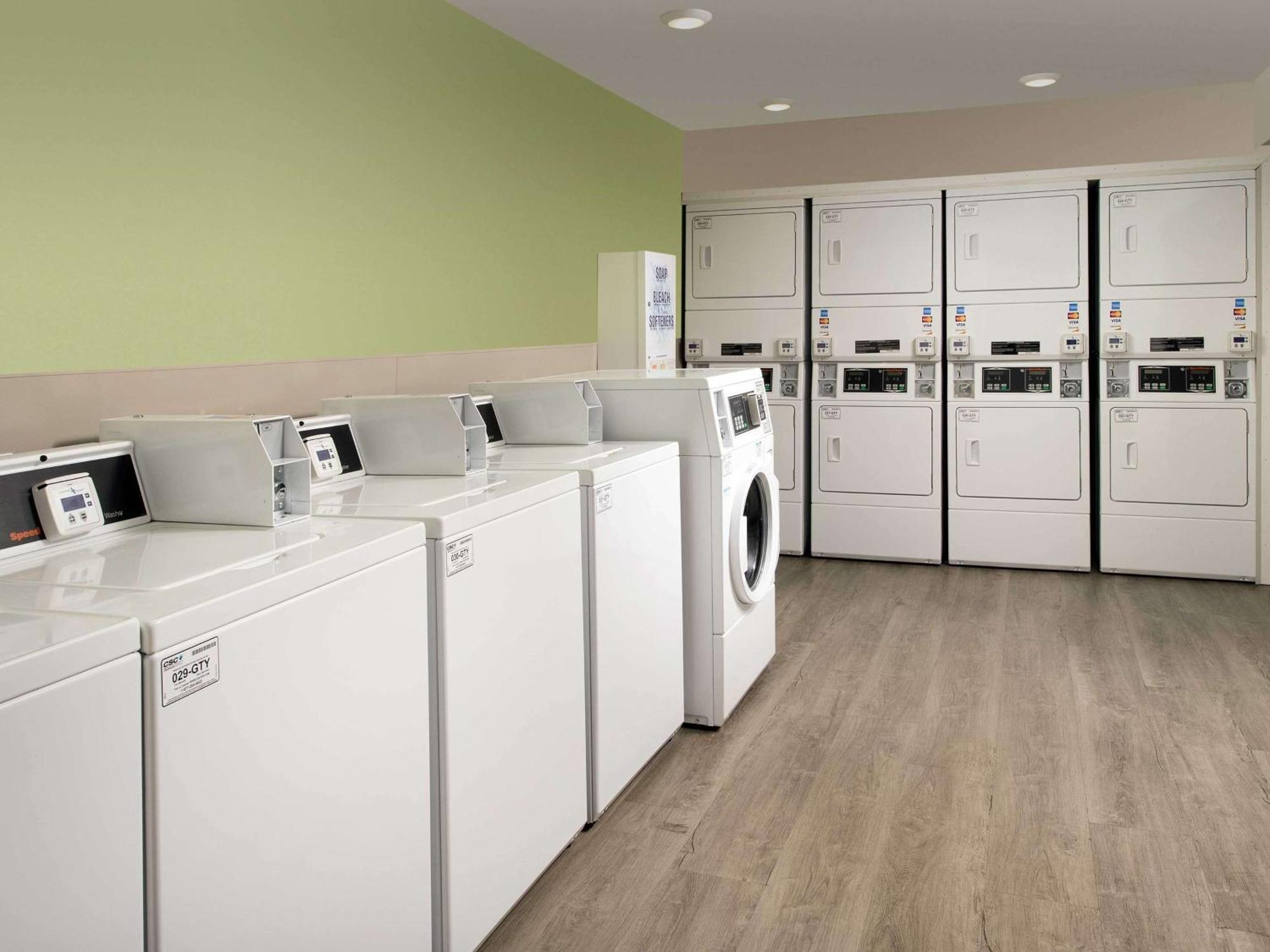 Extended Stay America Suites - Minneapolis - Fridley Eksteriør bilde
